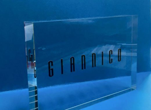 targa-plexiglass-personalizzata